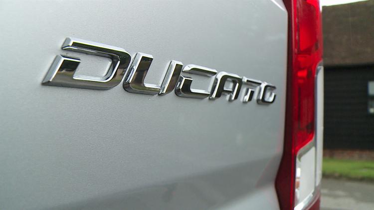 FIAT DUCATO 35 MWB DIESEL 2.3 Multijet 3-way Tipper 160 Auto